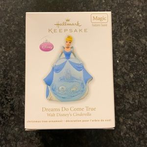 Hallmark Keepsake. Disney. Dreams do come true.